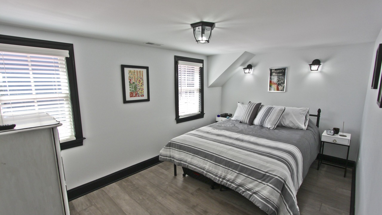 Photo of Bedroom in Village Green