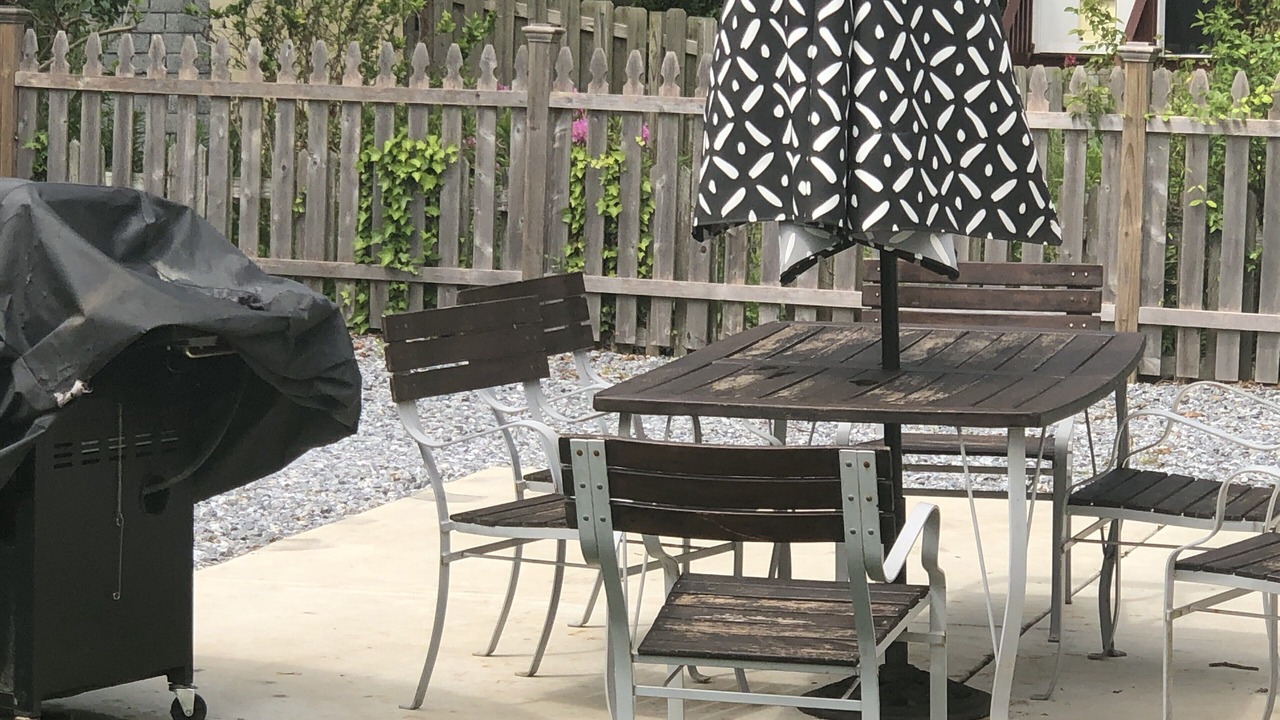 Photo of Outdoor in Village Green