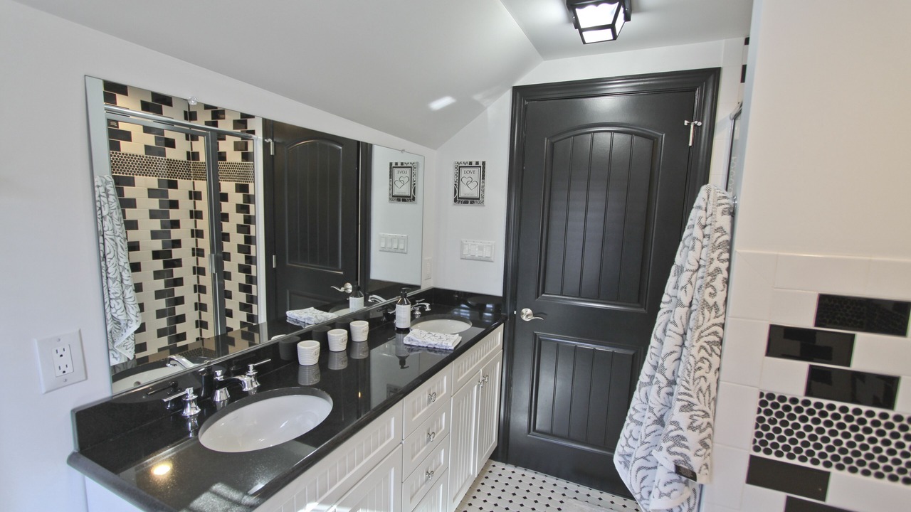Photo of Bathroom in Village Green