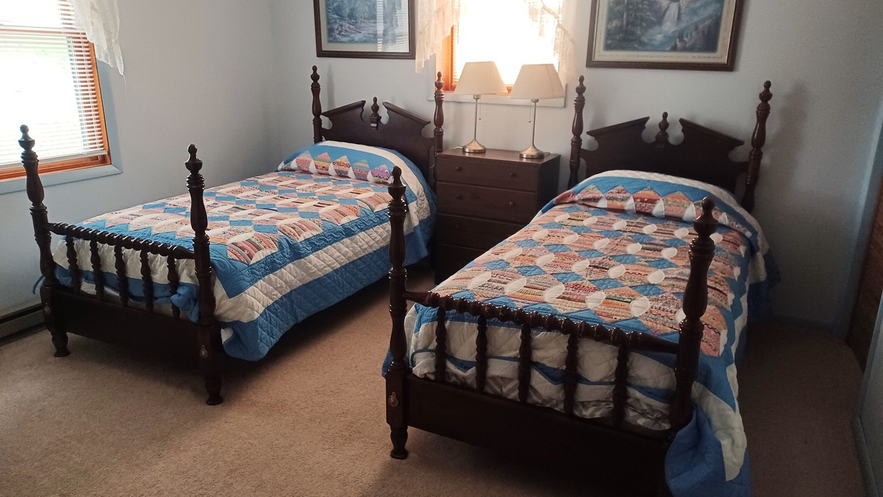 Photo of Bedroom in North Glade Hills