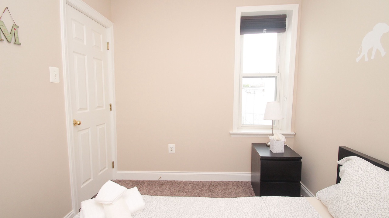 Photo of Bedroom in Fairmount