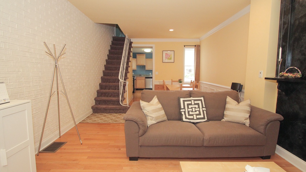 Photo of Livingroom in Fairmount