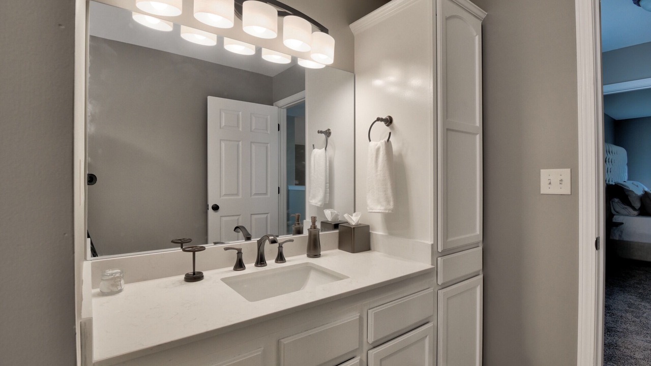 Photo of Bathroom in Uptown