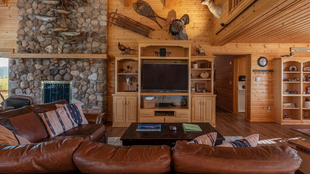 Photo of Livingroom in Victor