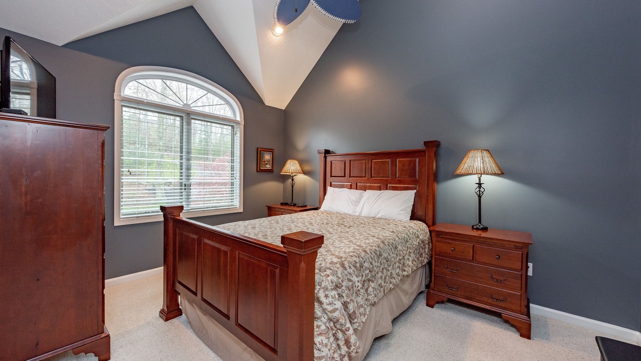 Photo of Bedroom in Thayerville