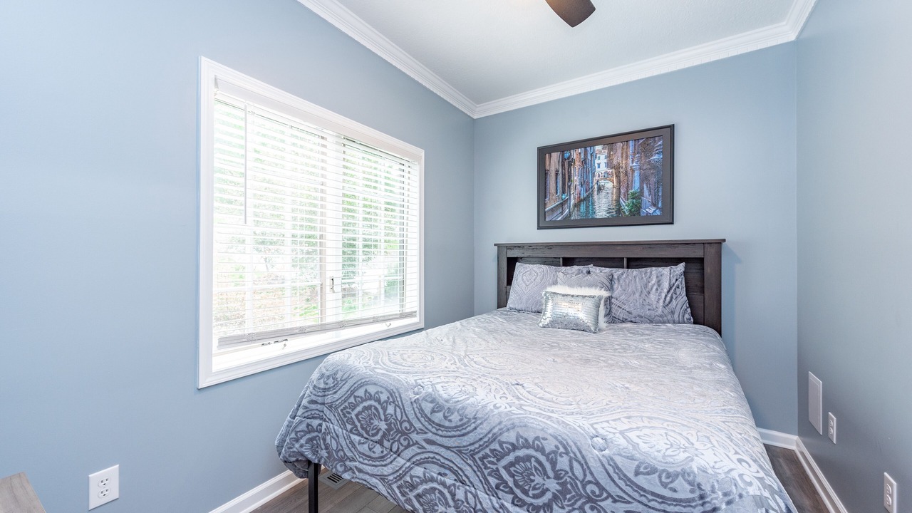 Photo of Bedroom in Thayerville