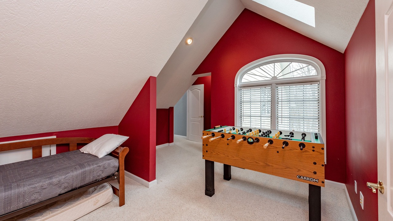 Photo of Bedroom in Thayerville