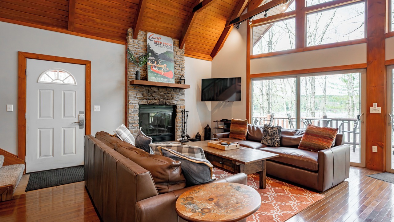 Photo of Livingroom in Thayerville