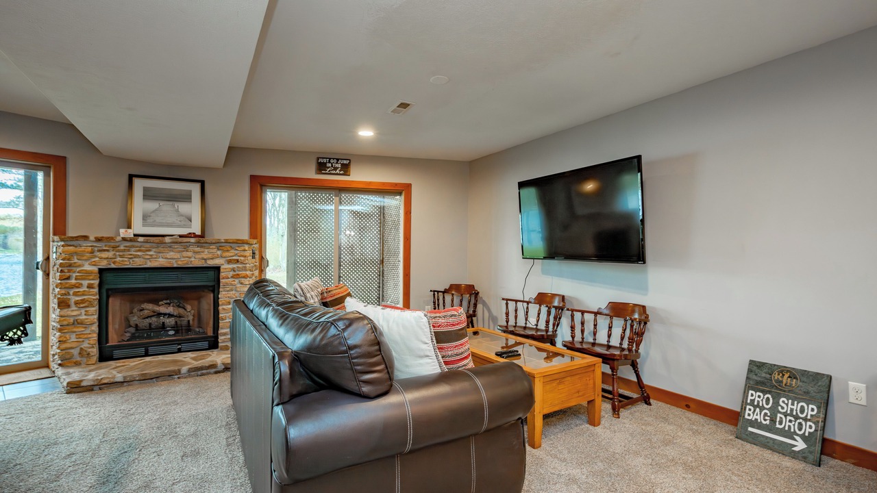 Photo of Livingroom in Thayerville