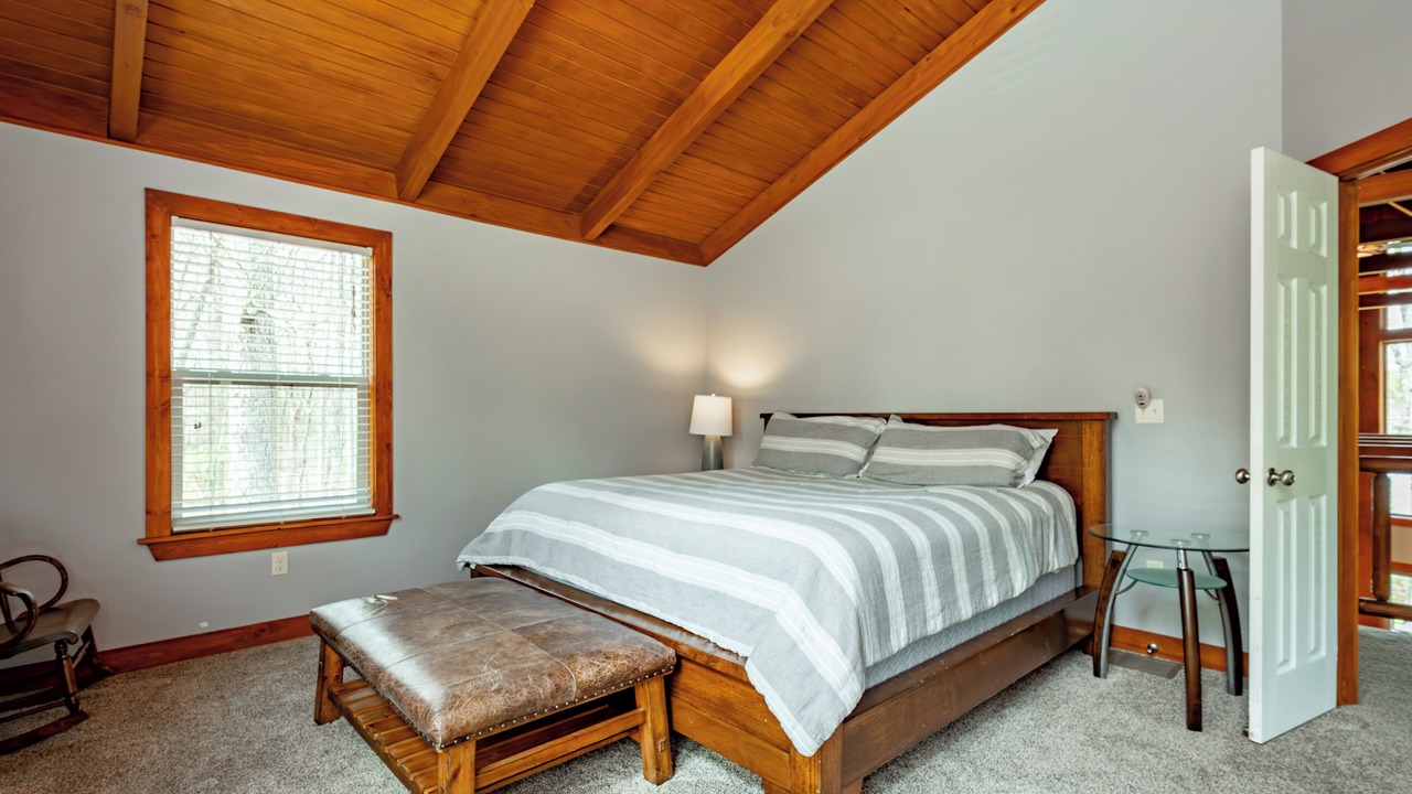 Photo of Bedroom in Thayerville