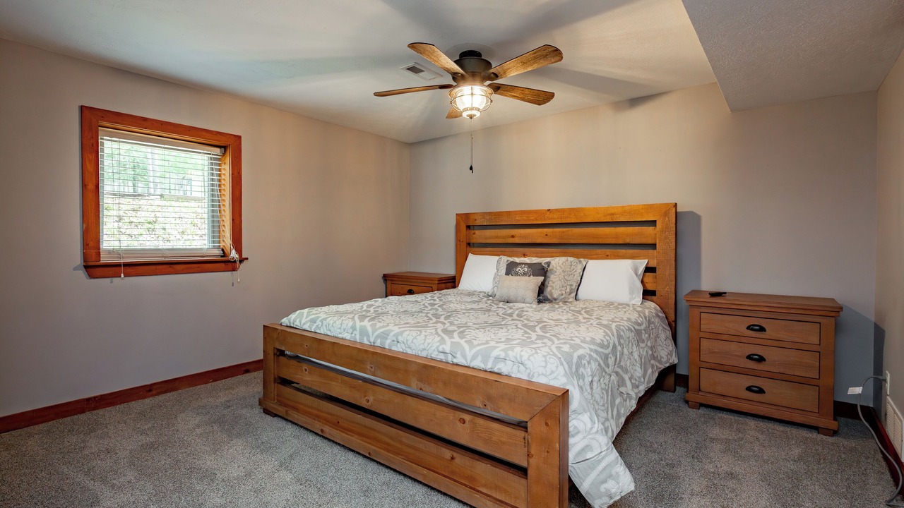 Photo of Bedroom in Thayerville