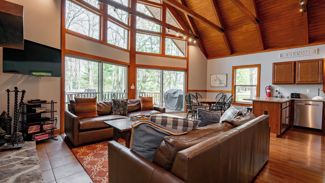 Photo of Livingroom in Thayerville