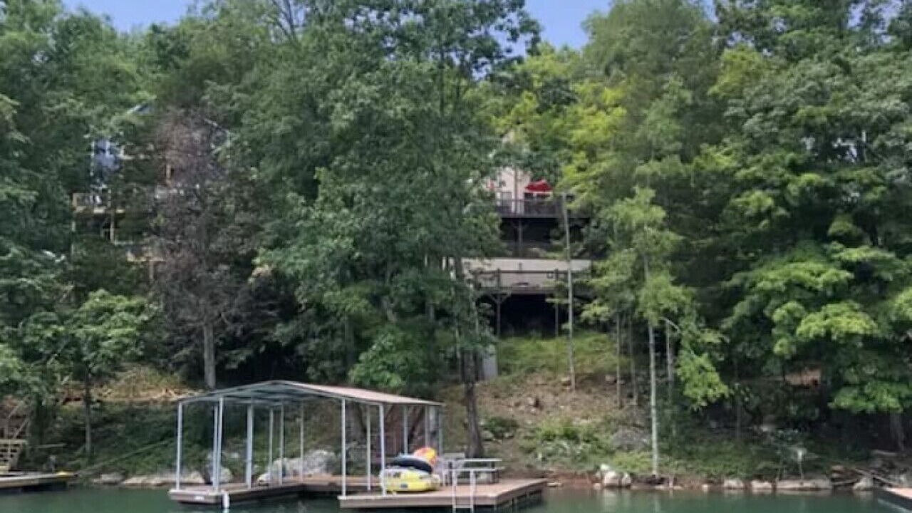 Photo of Others in Flat Hollow Marina