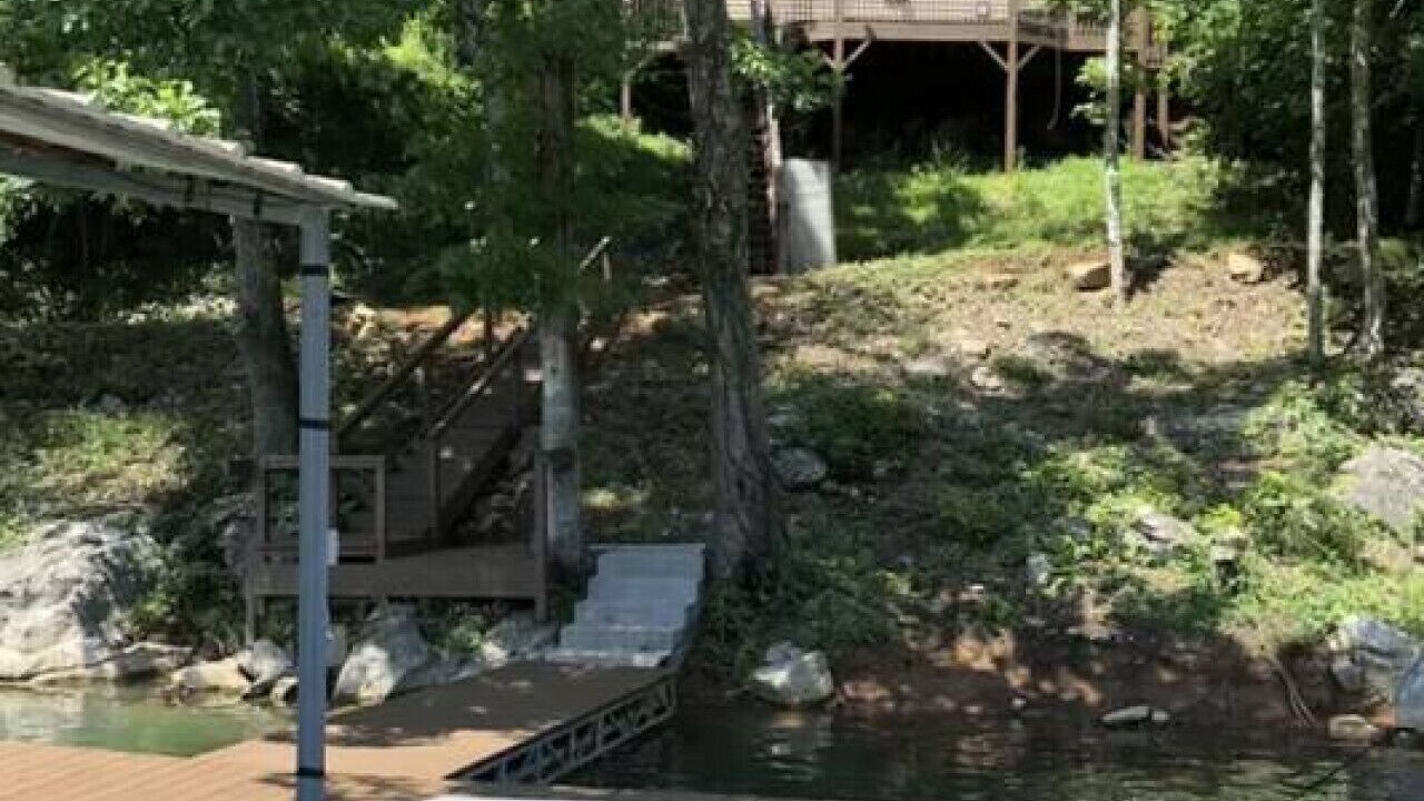 Photo of Outdoor in Flat Hollow Marina