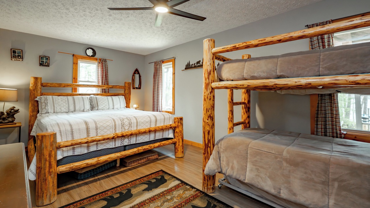 Photo of Bedroom in Oakland