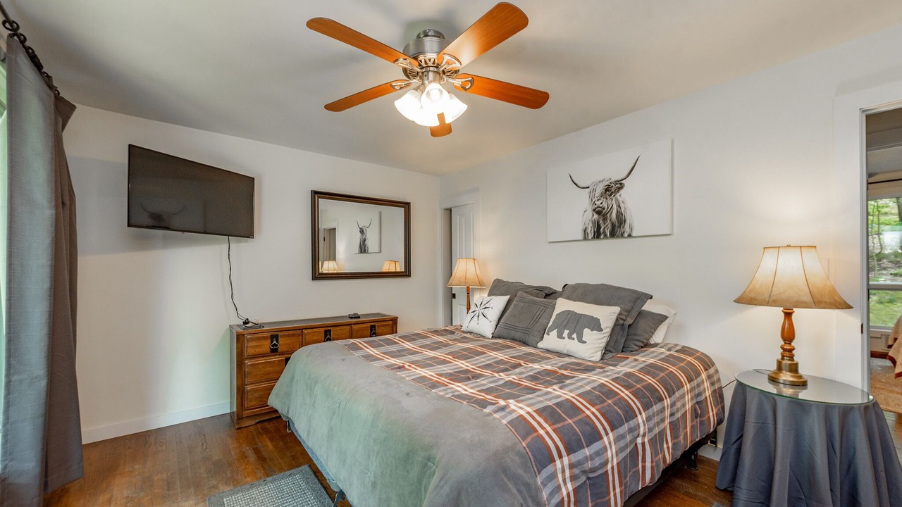 Photo of Bedroom in Swanton