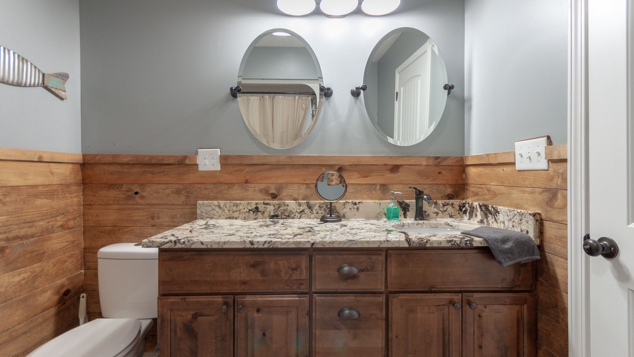 Photo of Bathroom in Caryville