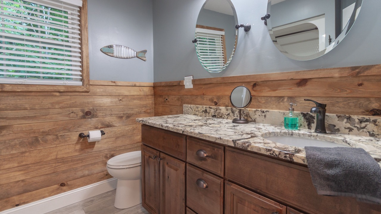 Photo of Bathroom in Caryville