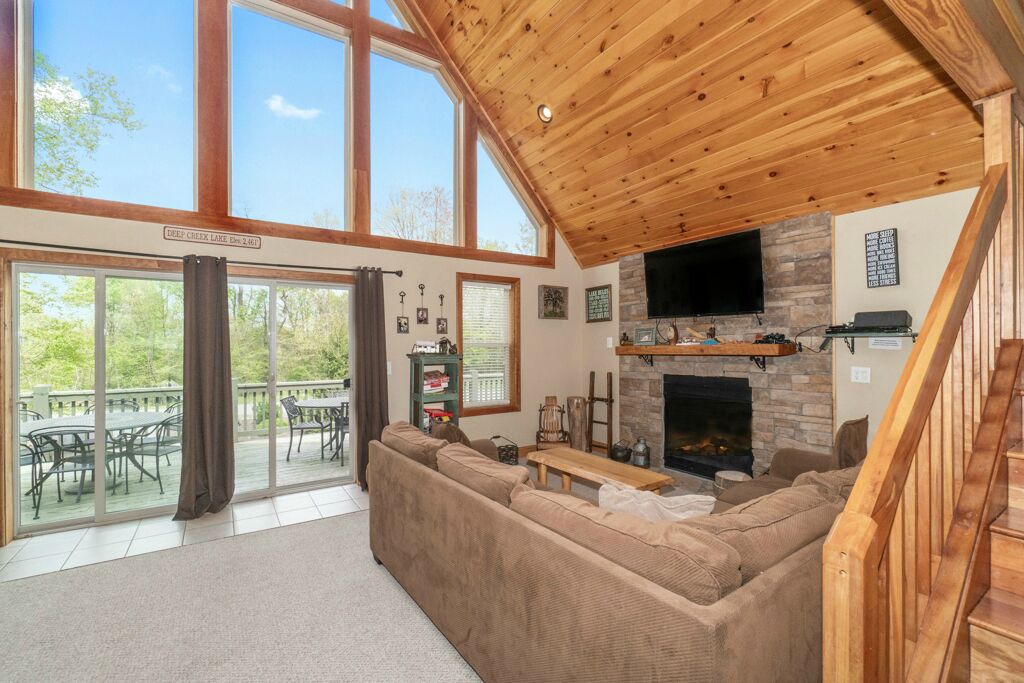 Photo of Livingroom in Oakland