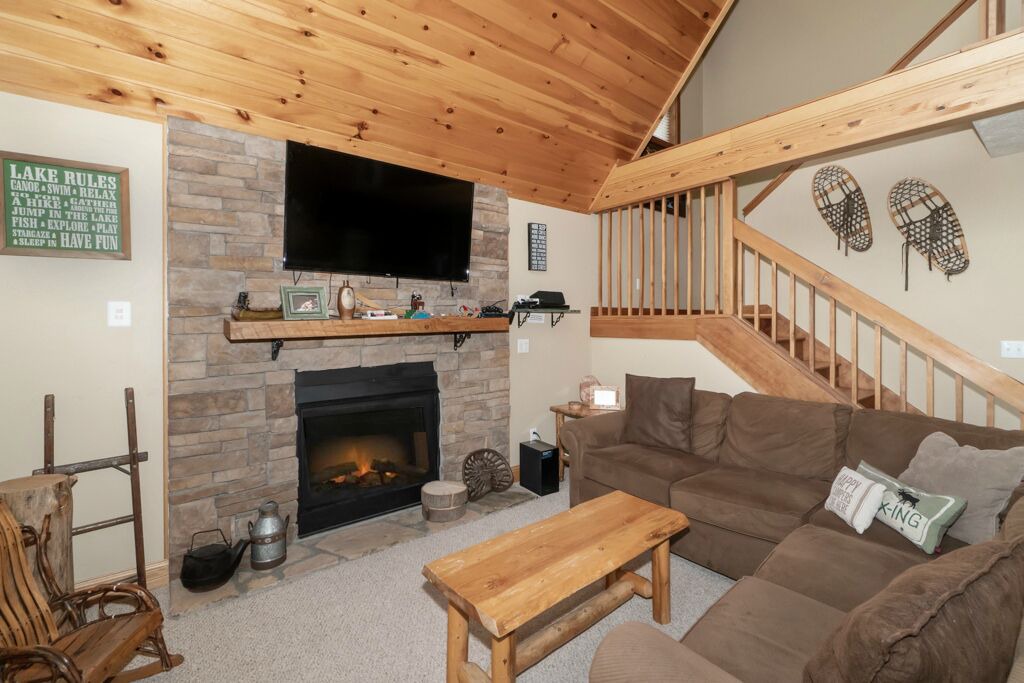 Photo of Livingroom in Oakland