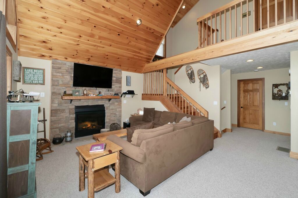 Photo of Livingroom in Oakland