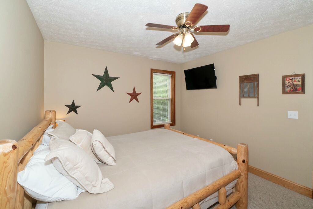 Photo of Bedroom in Oakland