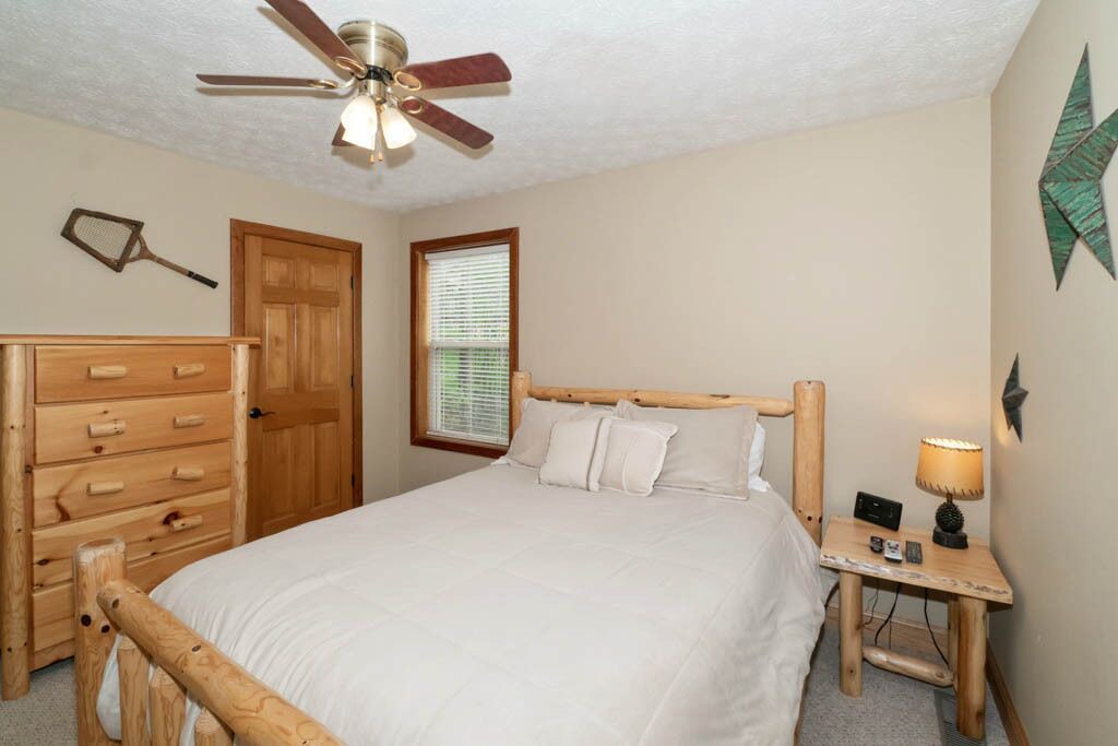 Photo of Bedroom in Oakland