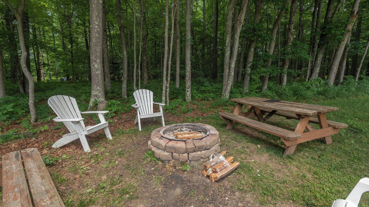 Photo of Outdoor in McHenry