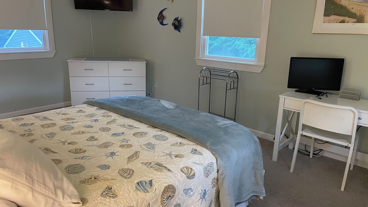 Photo of Bedroom in Town Bank