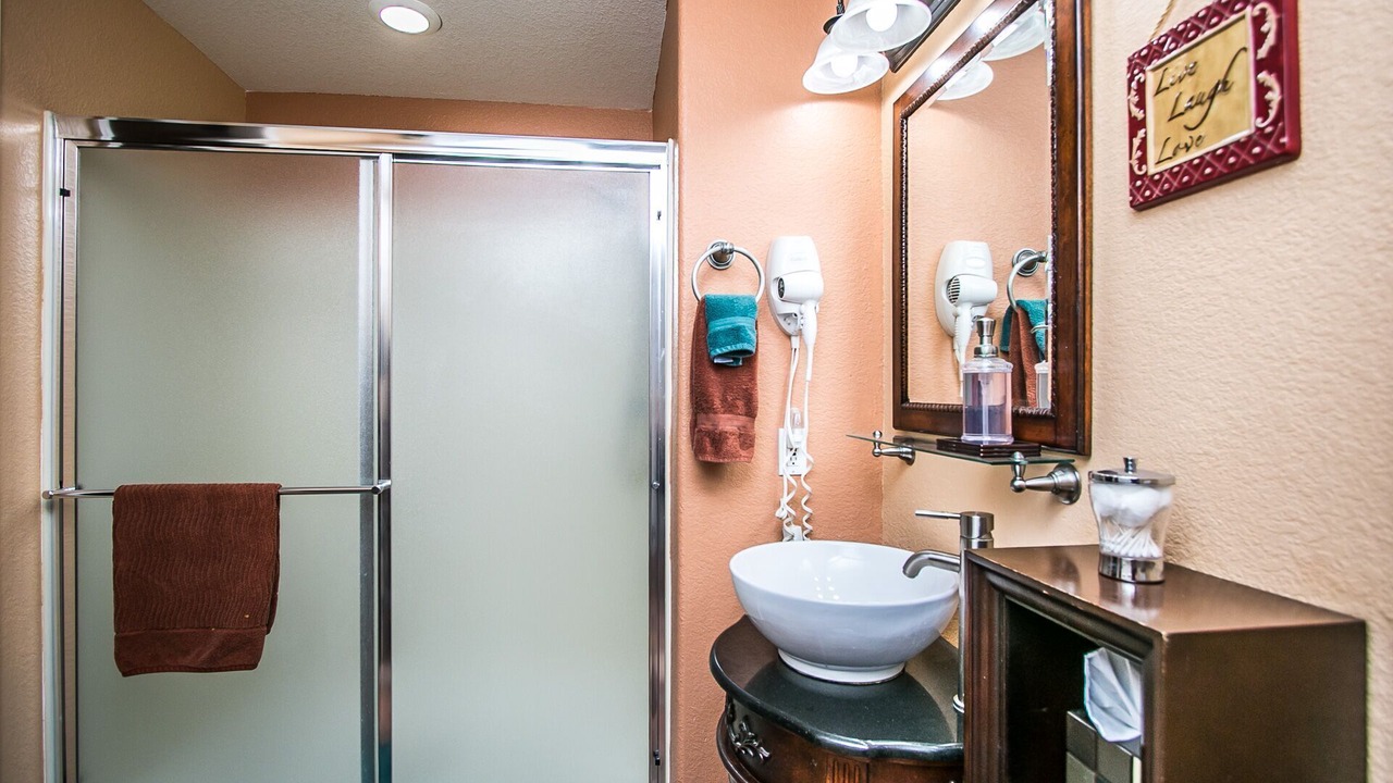 Photo of Bathroom in Superstition Springs