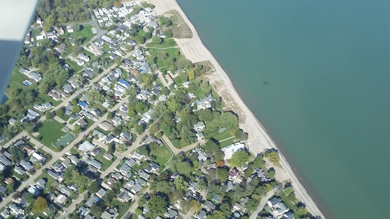 Photo of Others in Huron