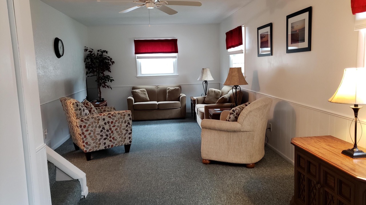 Photo of Livingroom in Huron