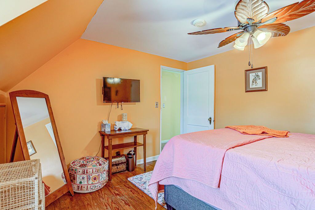 Photo of Bedroom in Oxford