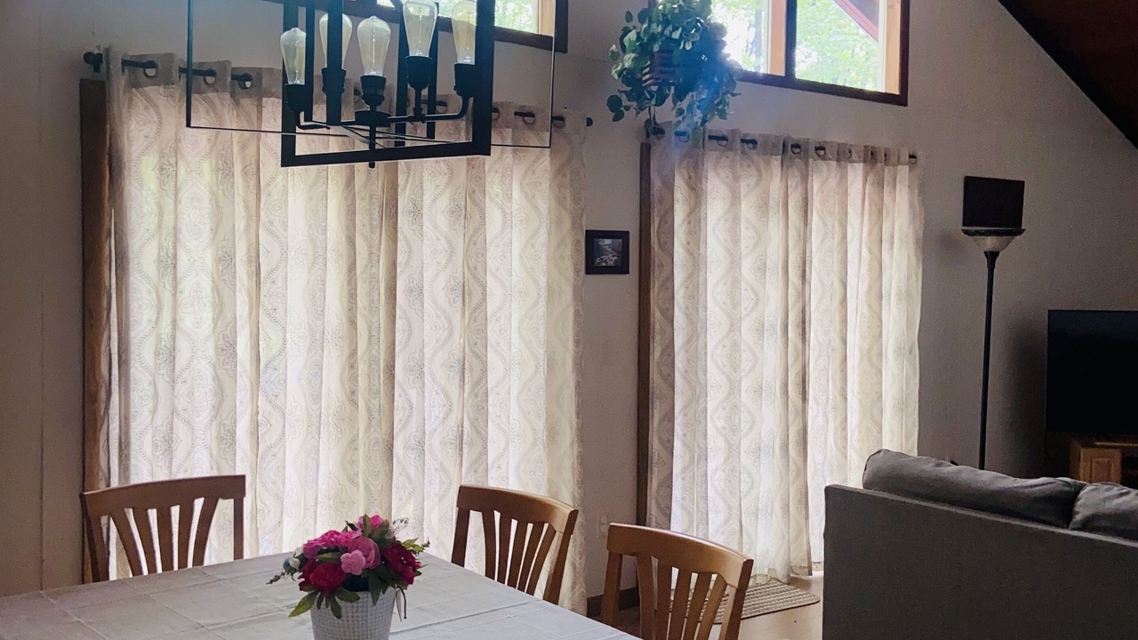Photo of Bedroom in Lake Harmony Estates