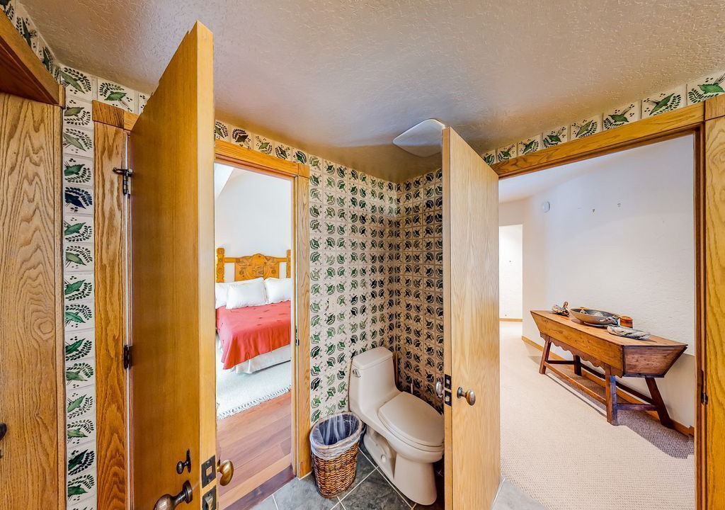 Photo of Bathroom in Warm Springs