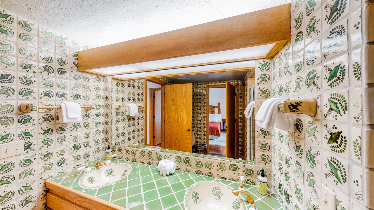 Photo of Bathroom in Warm Springs