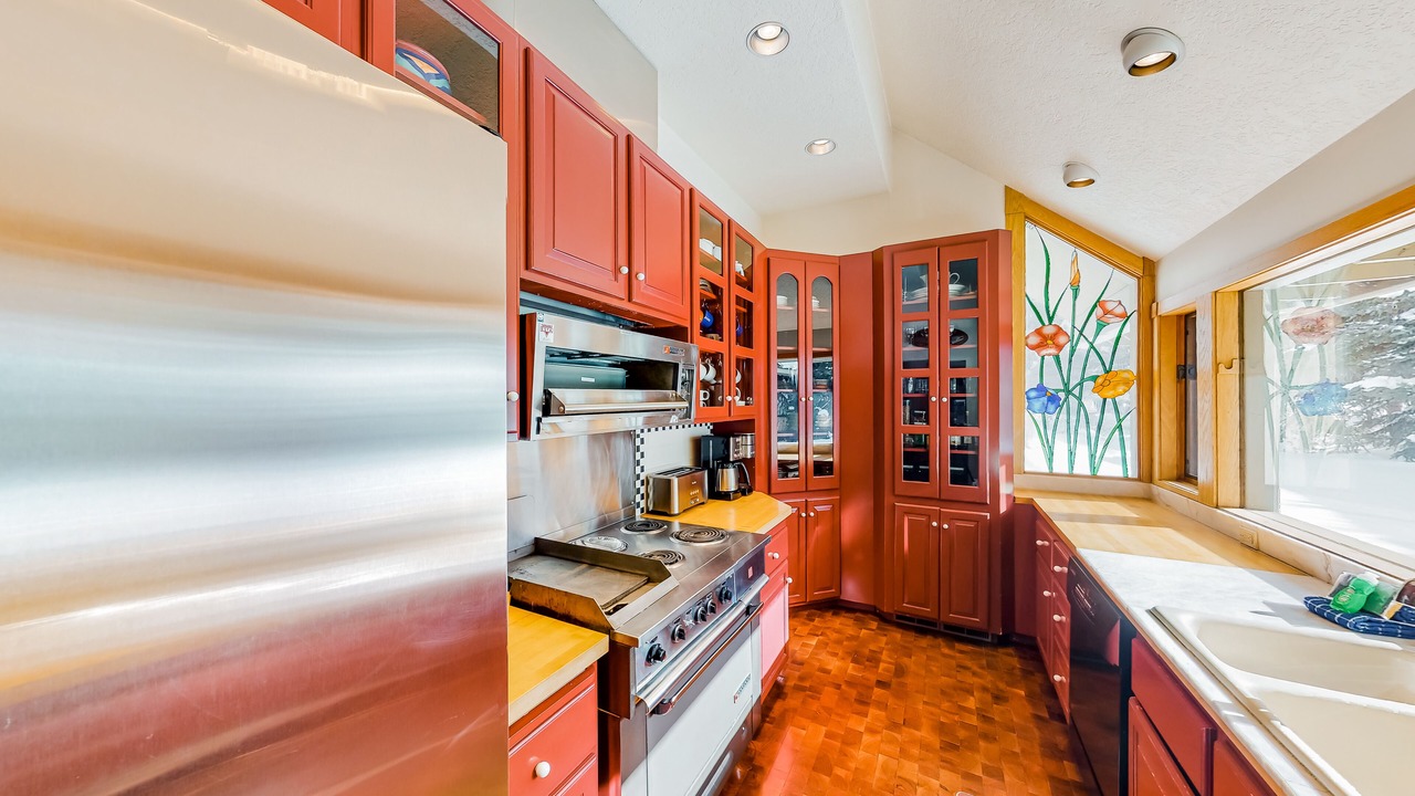 Photo of Kitchen in Warm Springs