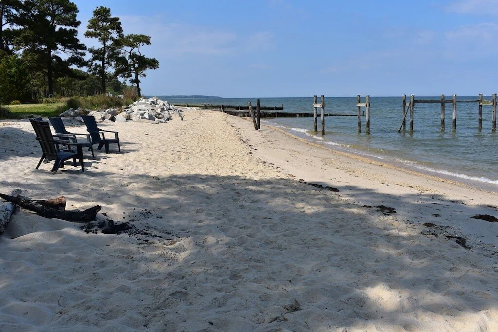 Photo of Others in Point Lookout