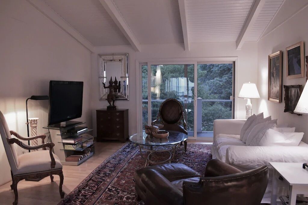 Photo of Bedroom in Point Lookout