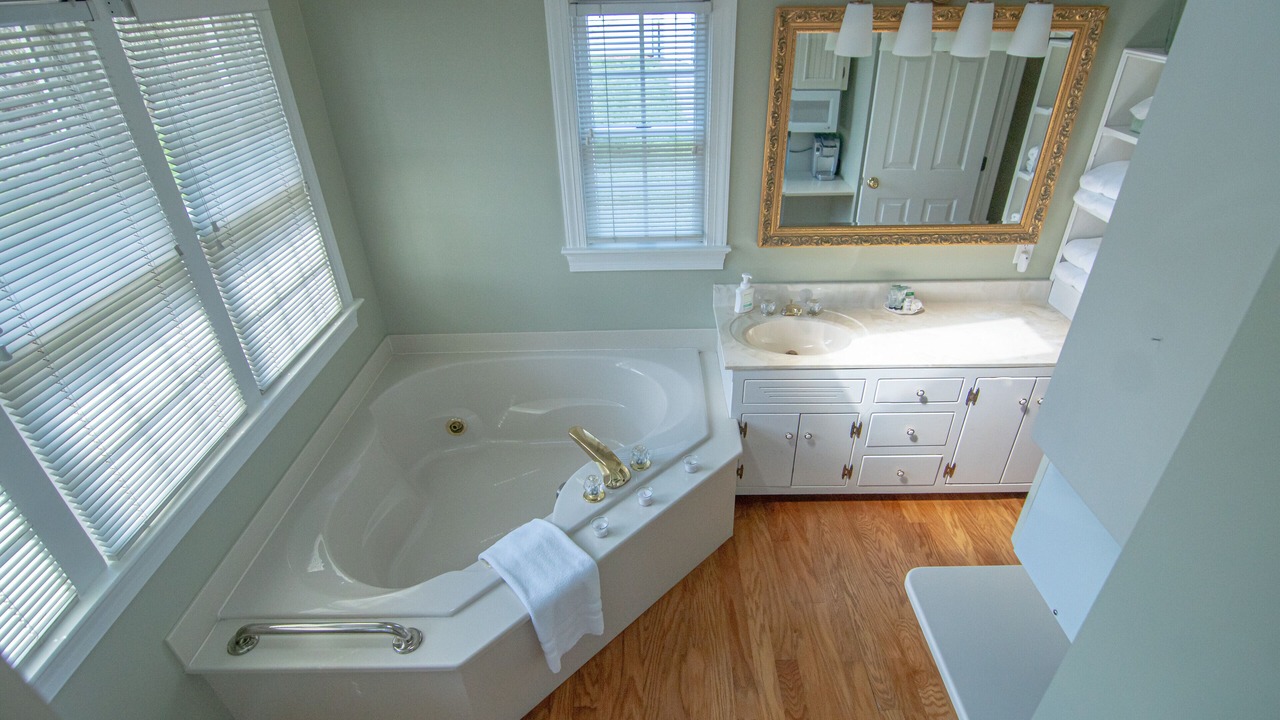 Photo of Bathroom in Bird In Hand