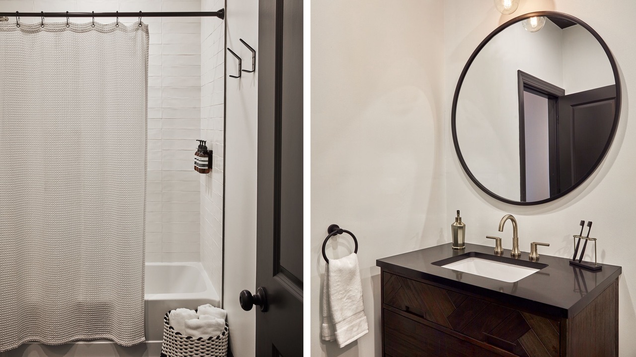 Photo of Bathroom in Point Breeze