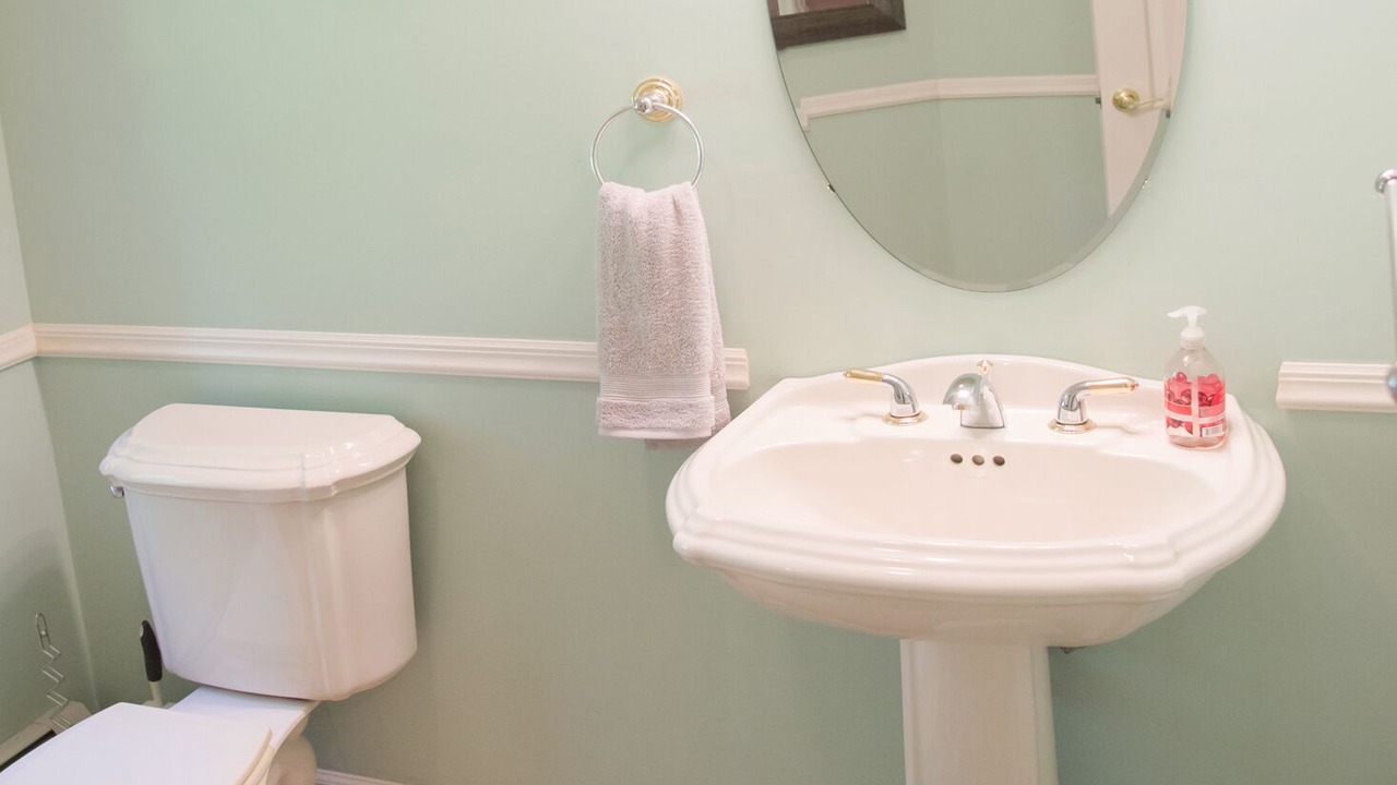 Photo of Bathroom in Long Pond
