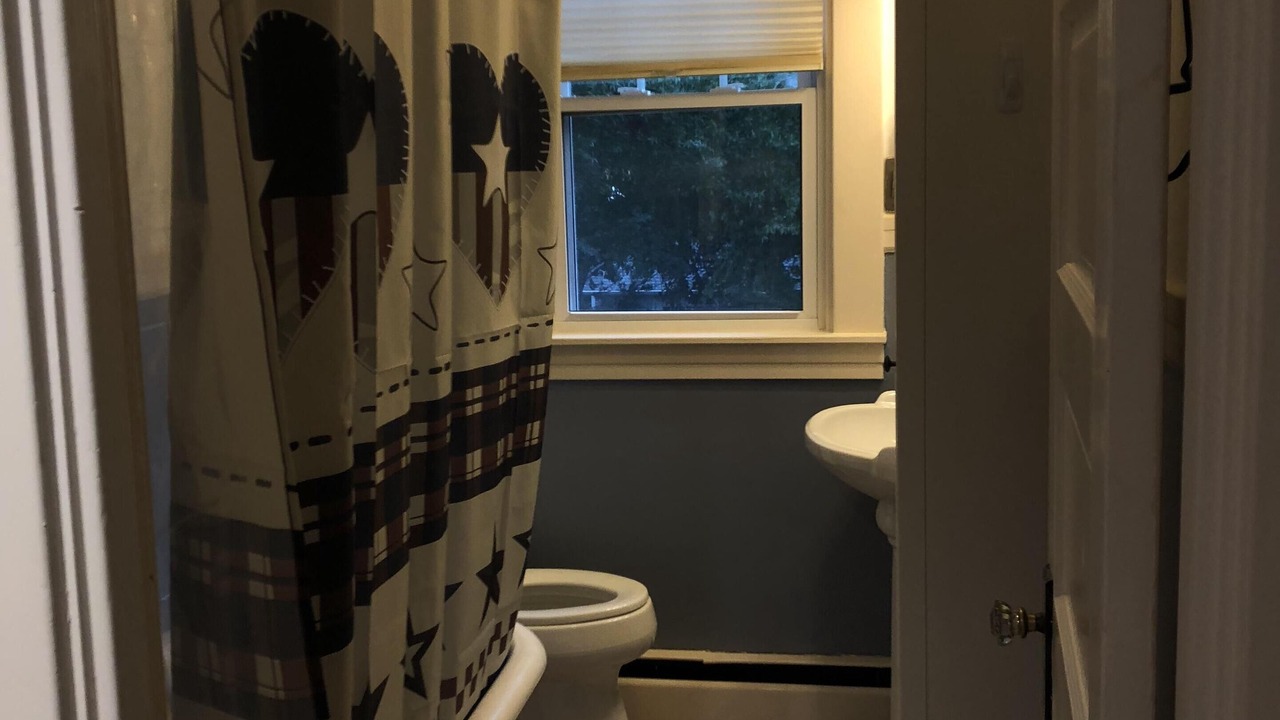 Photo of Bathroom in Historic District