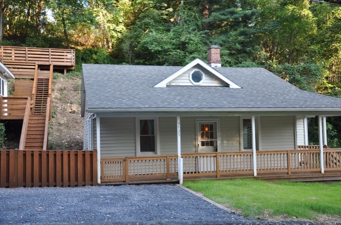 Photo of Outdoor in Knoxville