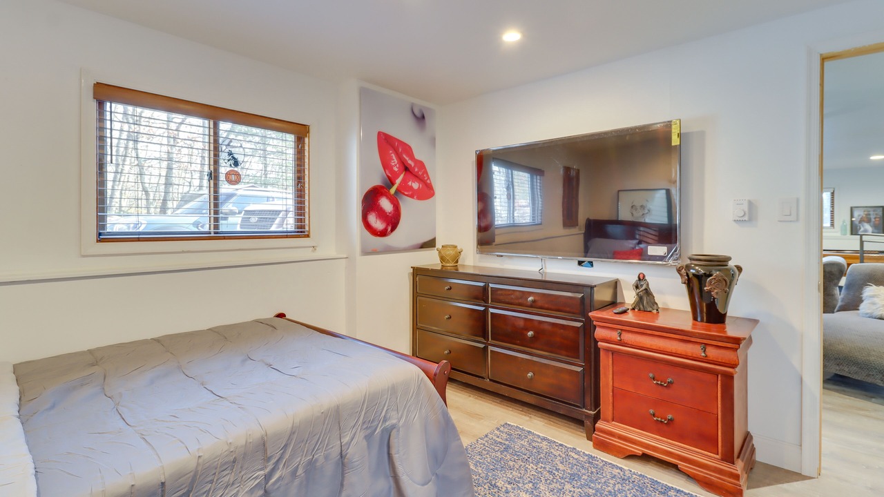 Photo of Bedroom in Effort