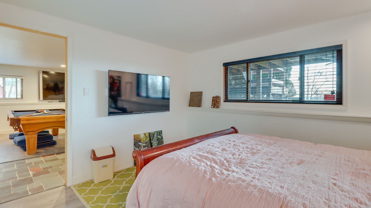 Photo of Bedroom in Effort