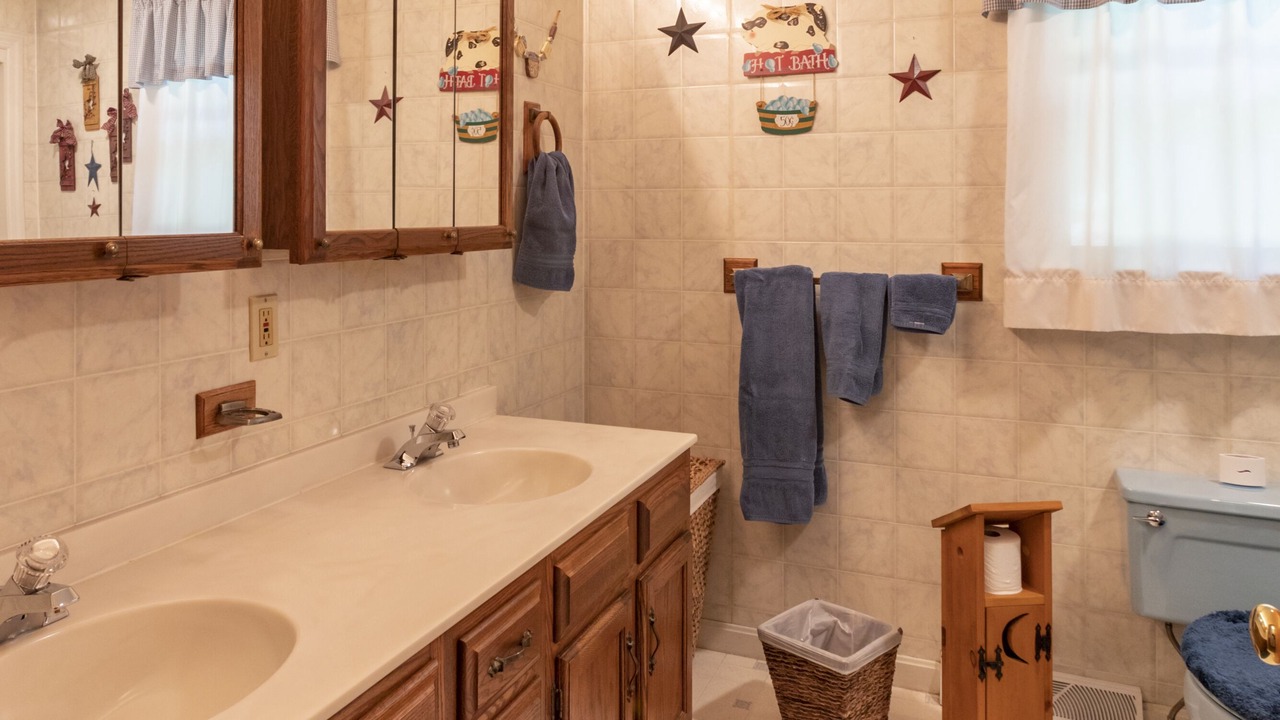 Photo of Bathroom in Witmer