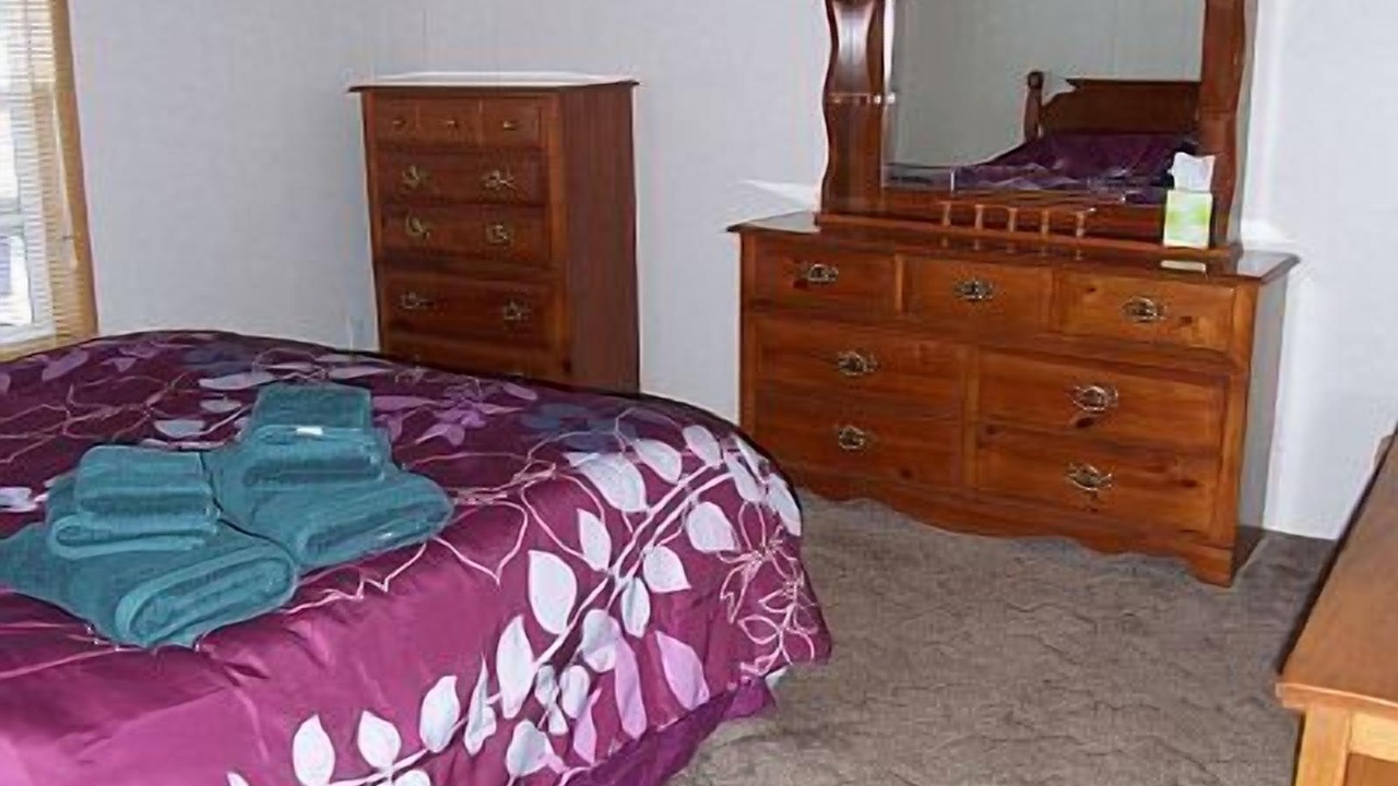 Photo of Bedroom in Snydertown