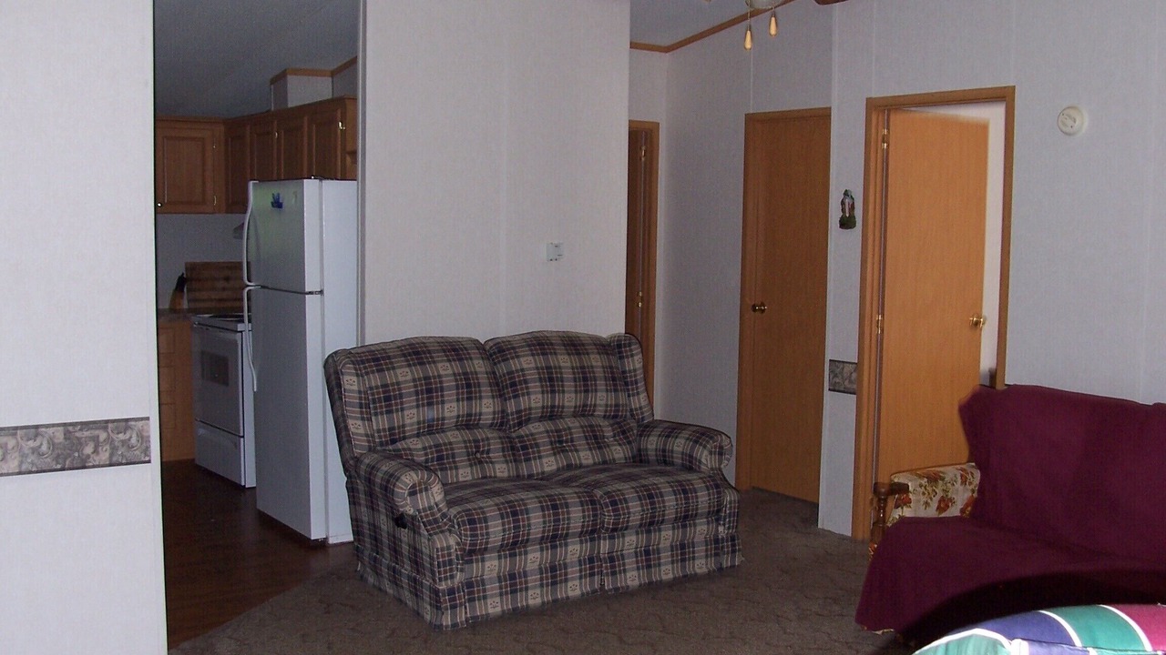Photo of Livingroom in Snydertown