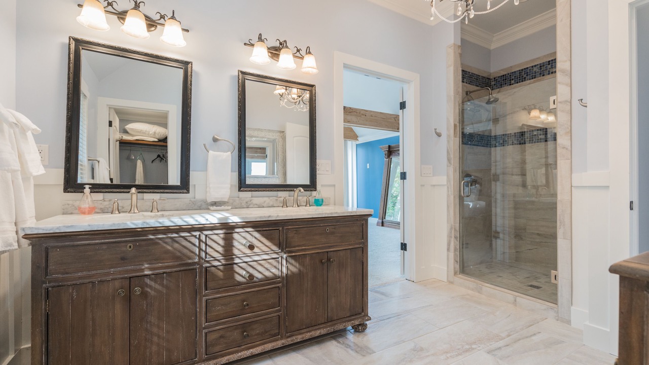 Photo of Bathroom in Irvington
